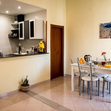 Castel Capuano Flat Nápoles Exterior foto